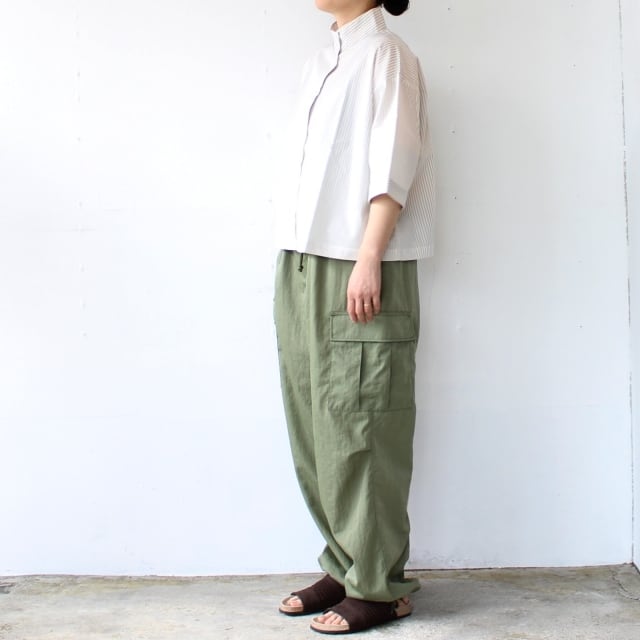 【未使用タグ付美品】INDIA IS BEAUTIFUL イージーカーゴパンツ ab7a471f05792b65304f30ec51fd5a