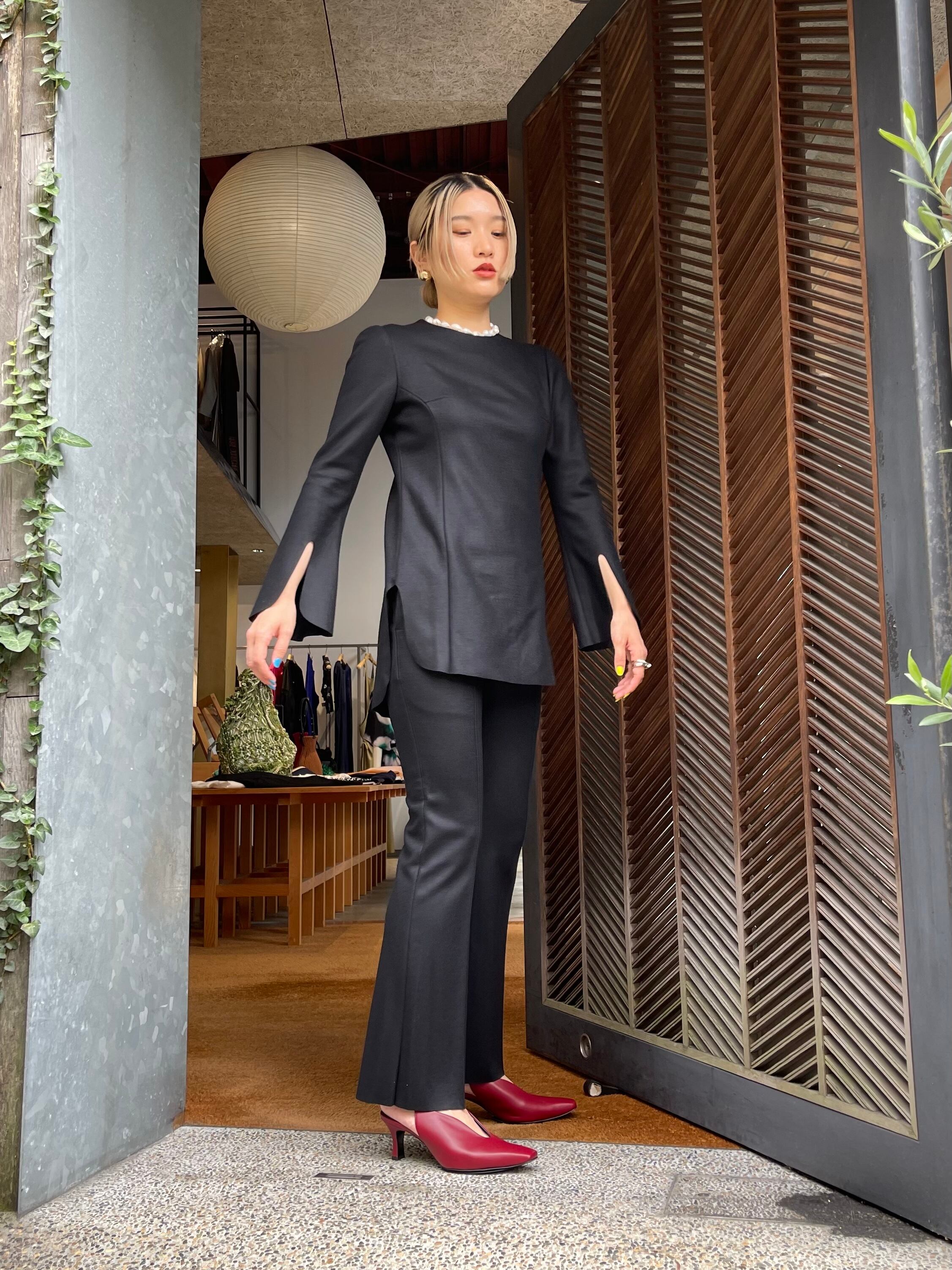 22AW】Mame Kurogouchi マメクロゴウチ / Wool Flared Slim Trousers  