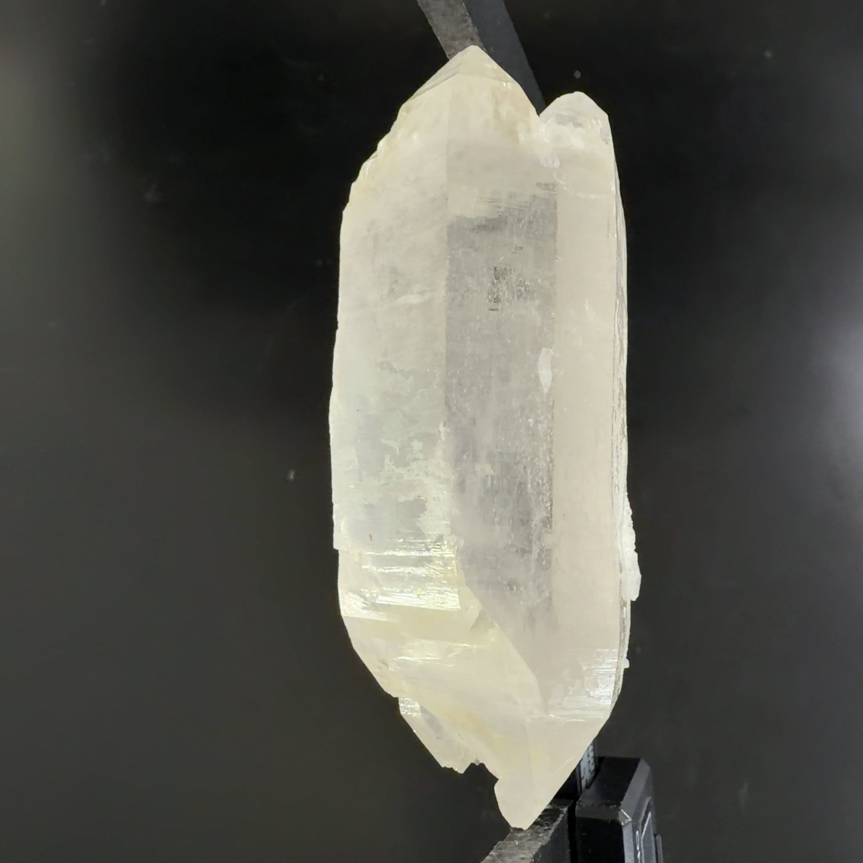 E33058】セルフヒールド 両錐 水晶 クォーツ ヒマラヤ水晶 ヒマラヤ産