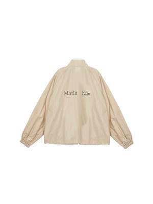 [Matin Kim] MATIN KIM LOGO COATING JUMPER IN BEIGE 正規品 韓国ブランド 韓国ファッション 韓国代行 マーティンキム matinkim