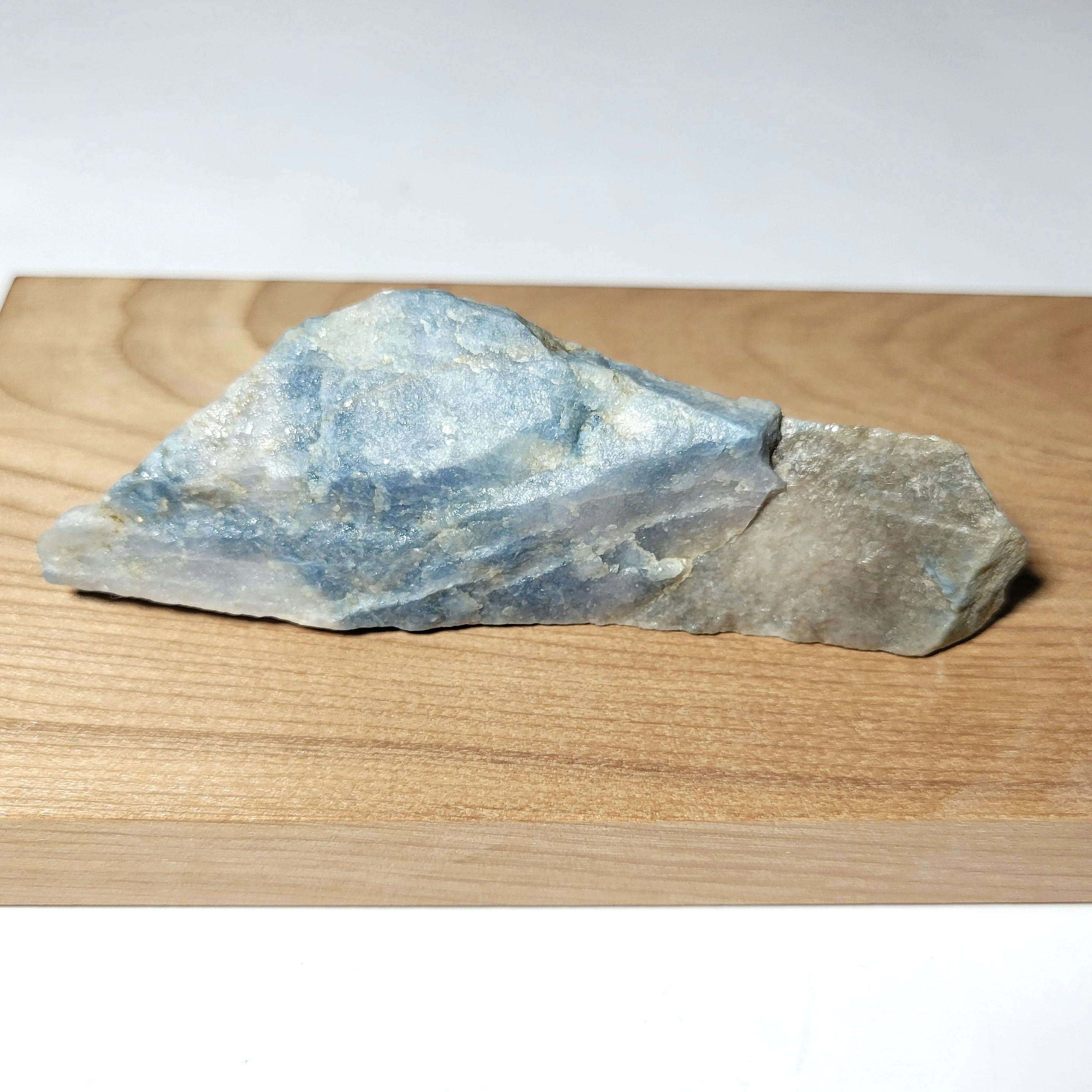 入コン沢原石:糸魚川翡翠 BG0060 | 糸魚川翡翠工房こたきBASE店 入コン沢原石:糸魚川翡翠 BG0060 | 糸魚川翡翠工房こたきBASE店