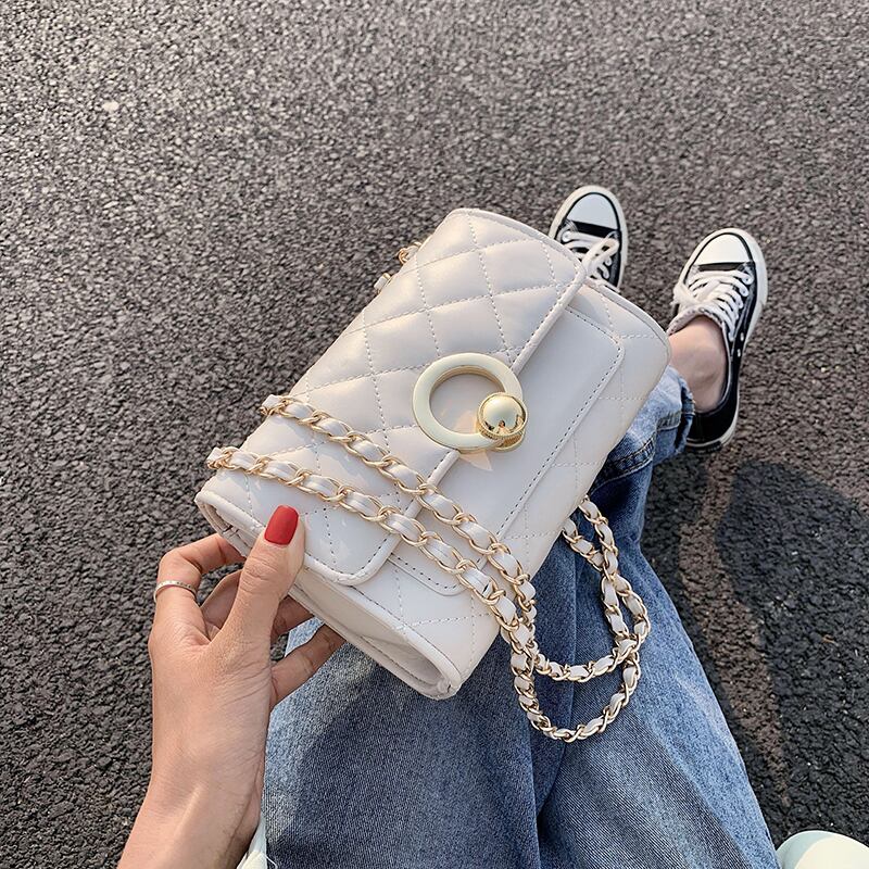 シックなスモールバッグフィメール2020新しいバージョンワイルドダイヤモンドチェーンクロスボディバッグネット赤ファッションショルダースモールスクエアバッグ Tiancai_Wing_Bag7757357