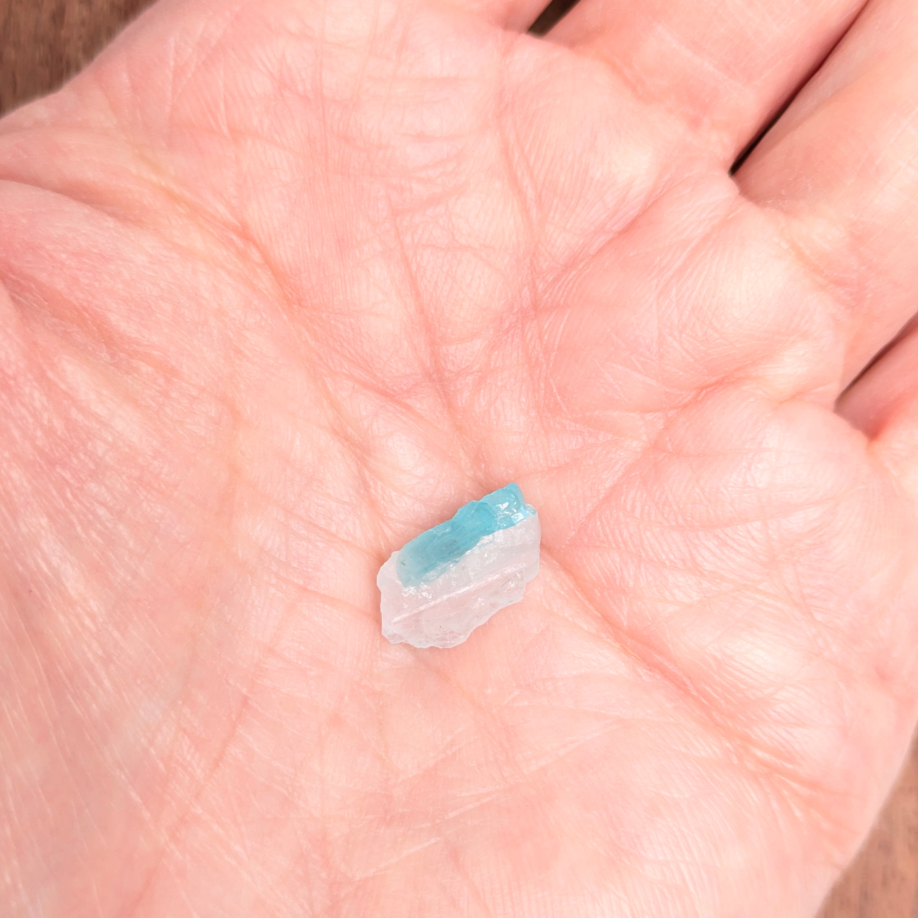 パライバトルマリン原石 ブラジル・パレーリャス産【2.3ct】PRO207985