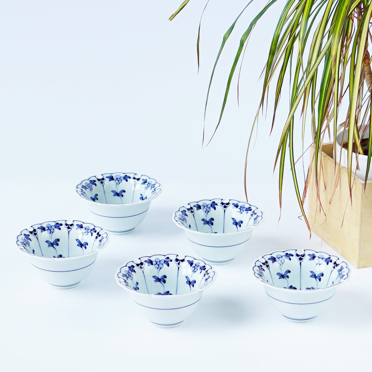 雪輪小付 割草花兎紋 | takumikk