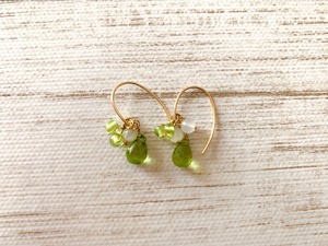 p_10 ペリドット（ピアス・イヤリング）