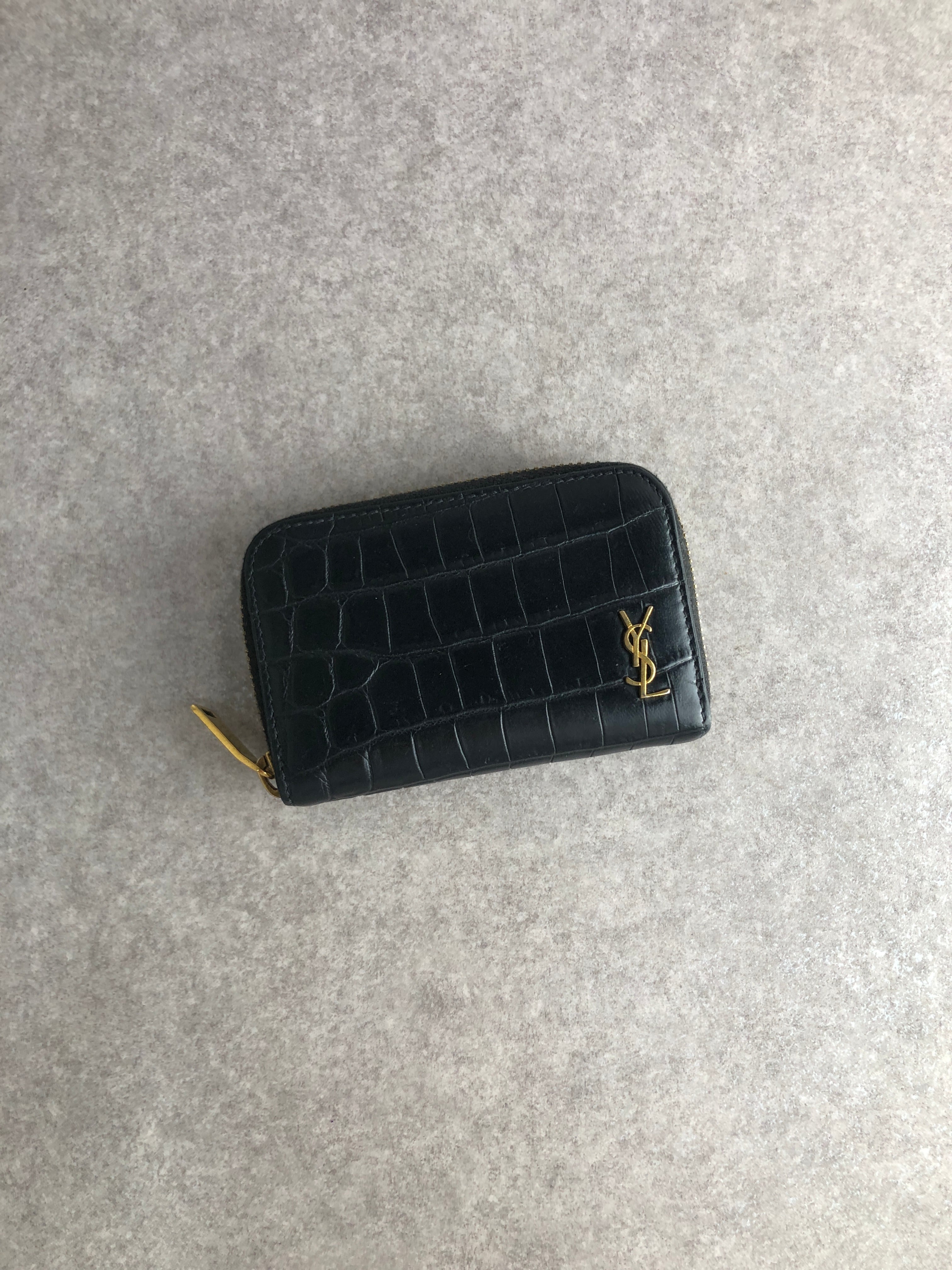 Yves Saint Laurent イヴ・サンローラン 財布 ブラック YSL レザー