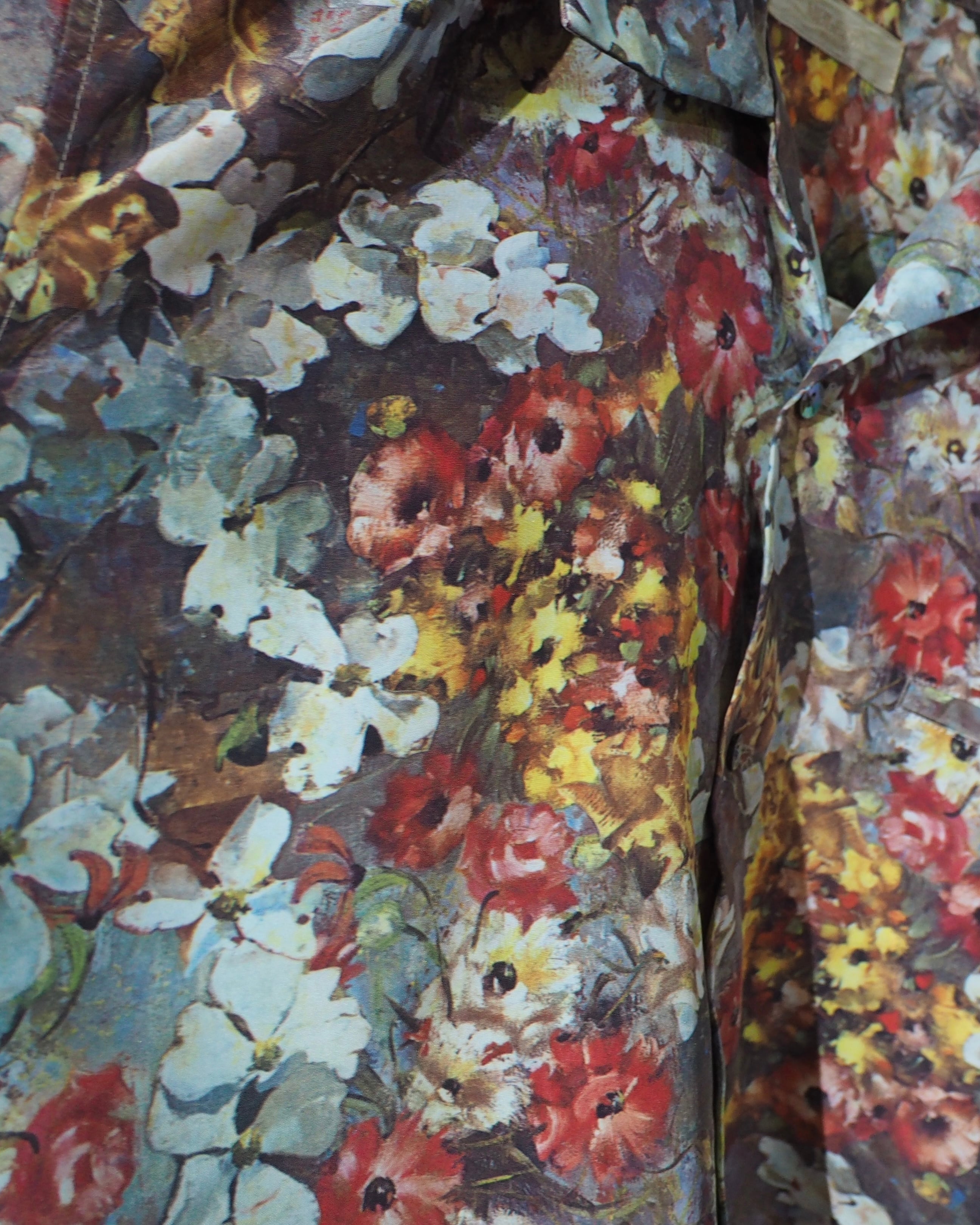 Beautiful Luxury Flower All Over Pattern Vintage Open Collar Shirt