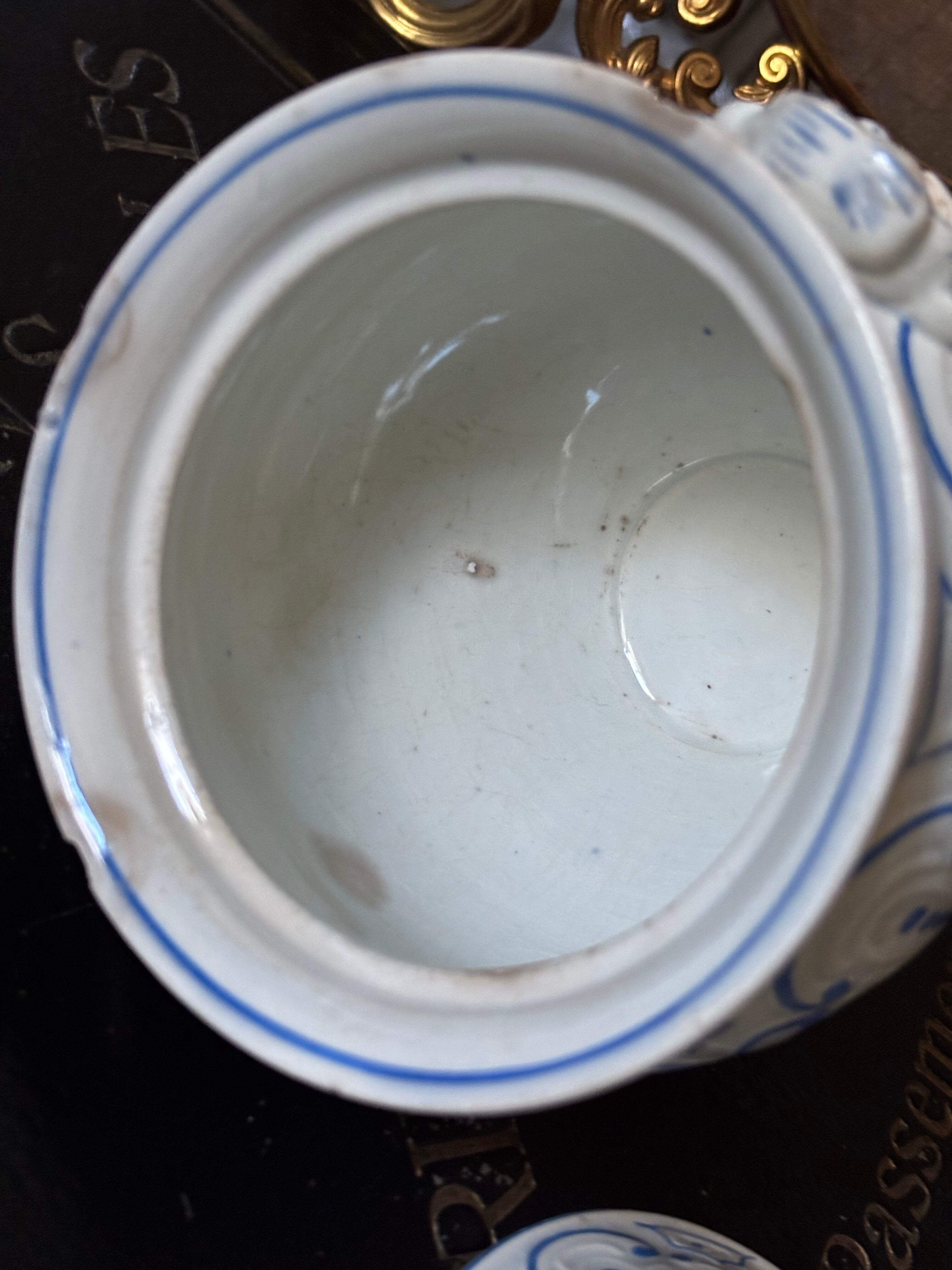 クレイユモントロー*シュクリエ／ロカイユレリーフ青ライン | Logis