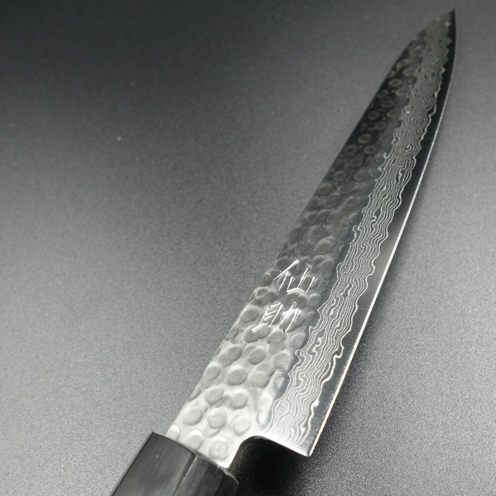 包丁 ペティナイフ 150mm 仙助 V金10号 ダマスカス 水牛八角柄 鎚目打