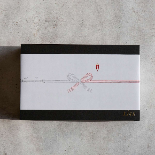 【Ｂセット】レギュラーサイズ【母の日限定セット・ギフトBOX入り】classicとstrawberryの2棹セット