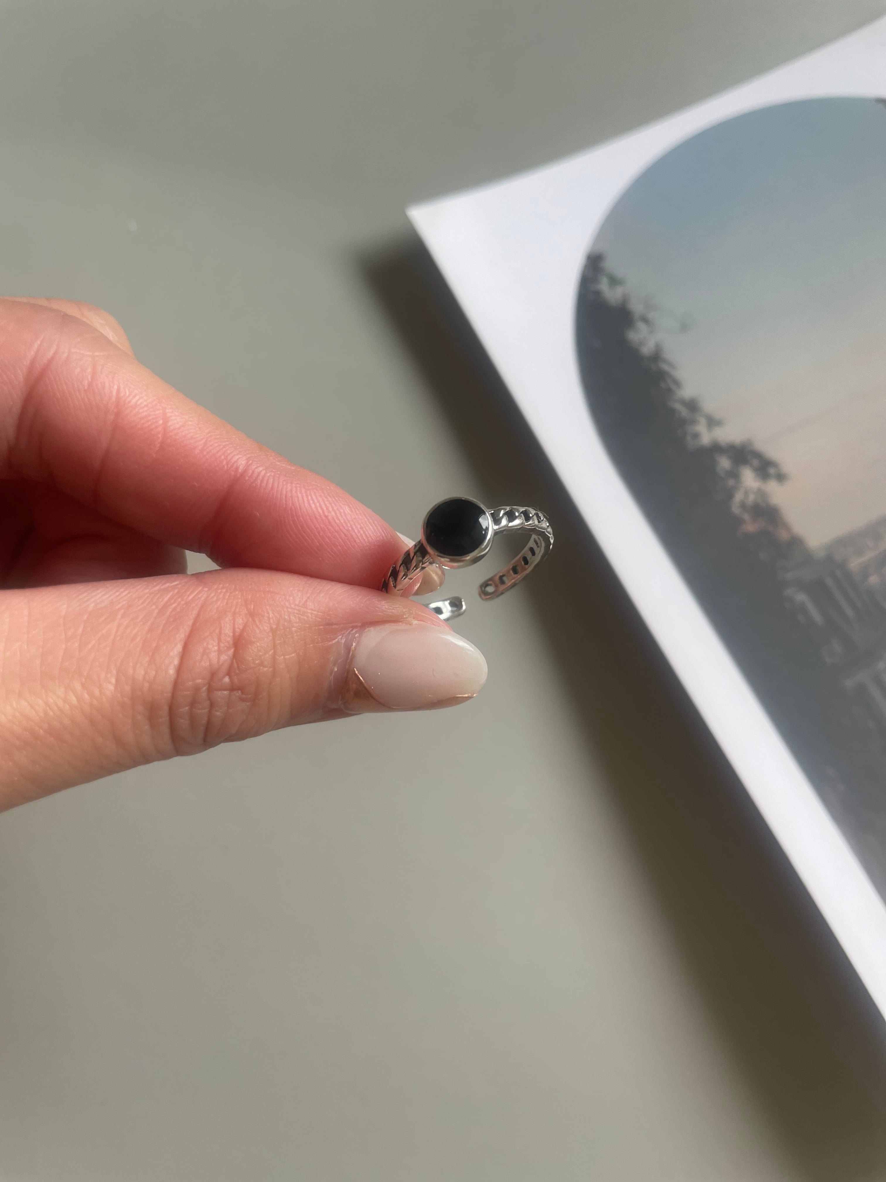 black stone ring | joie