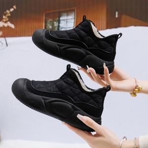 シューズ スニーカー キルティング切り替えシューズ インソールシューズ 紐無し キルティング ドッキングシューズ シューズ 歩きやすい 履きやすい 疲れにくい 美脚 脚長 痛くない オシャレ シンプル おでかけ キレイめ 上品 華やか シック カジュアル 大人可愛い エレガント ガーリー キュート デイリー 普段使い 王道 スマート コンパクト スタイルアップ 高見え 新鮮 鮮度アップ フェミニン ブラック オフホワイト カーキ