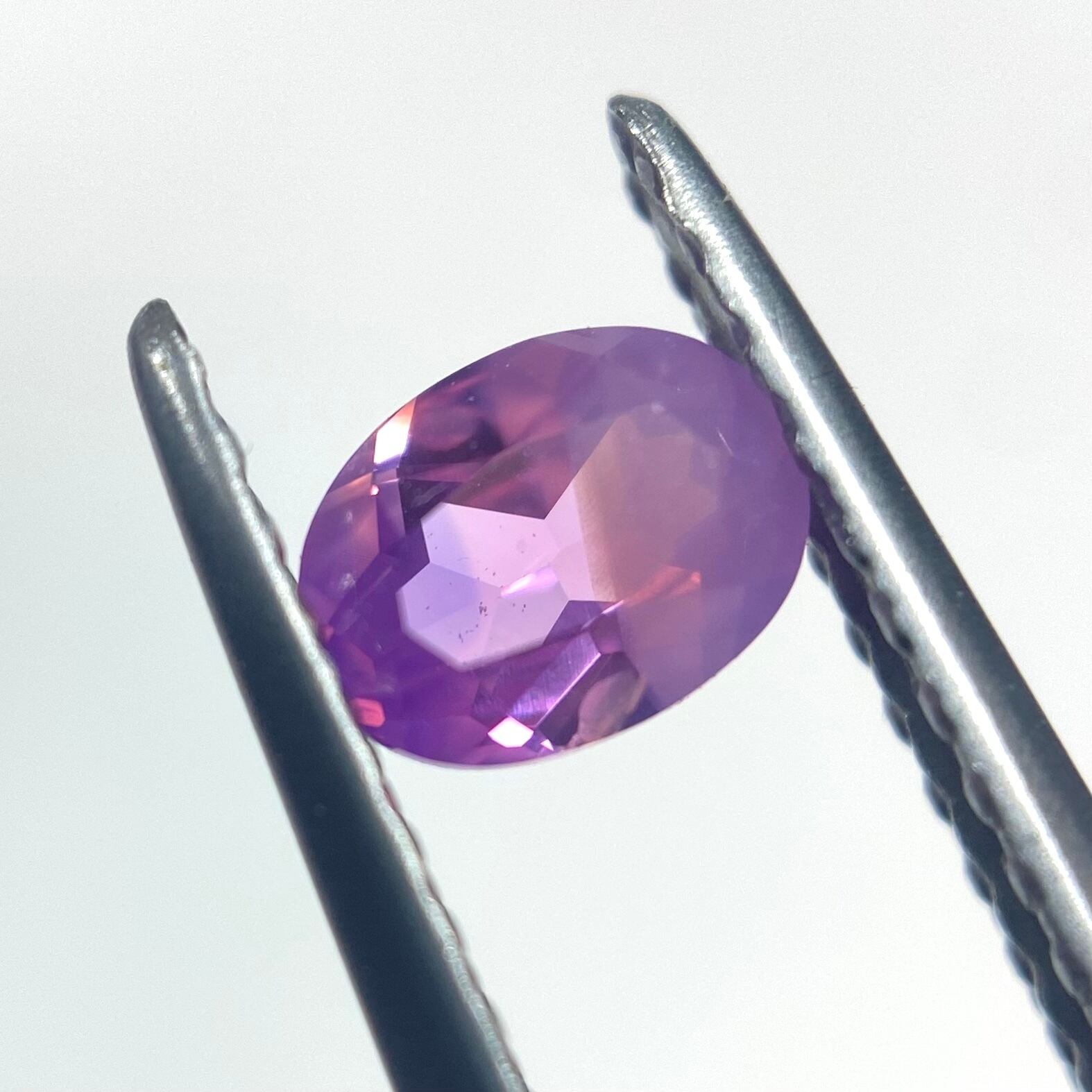 いちごミルクなバイカラーサファイア