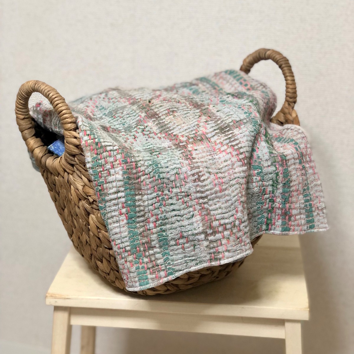 ヴィンテージラリーキルトのマルチカバー 刺し子 刺繍布 50x70 襤褸 