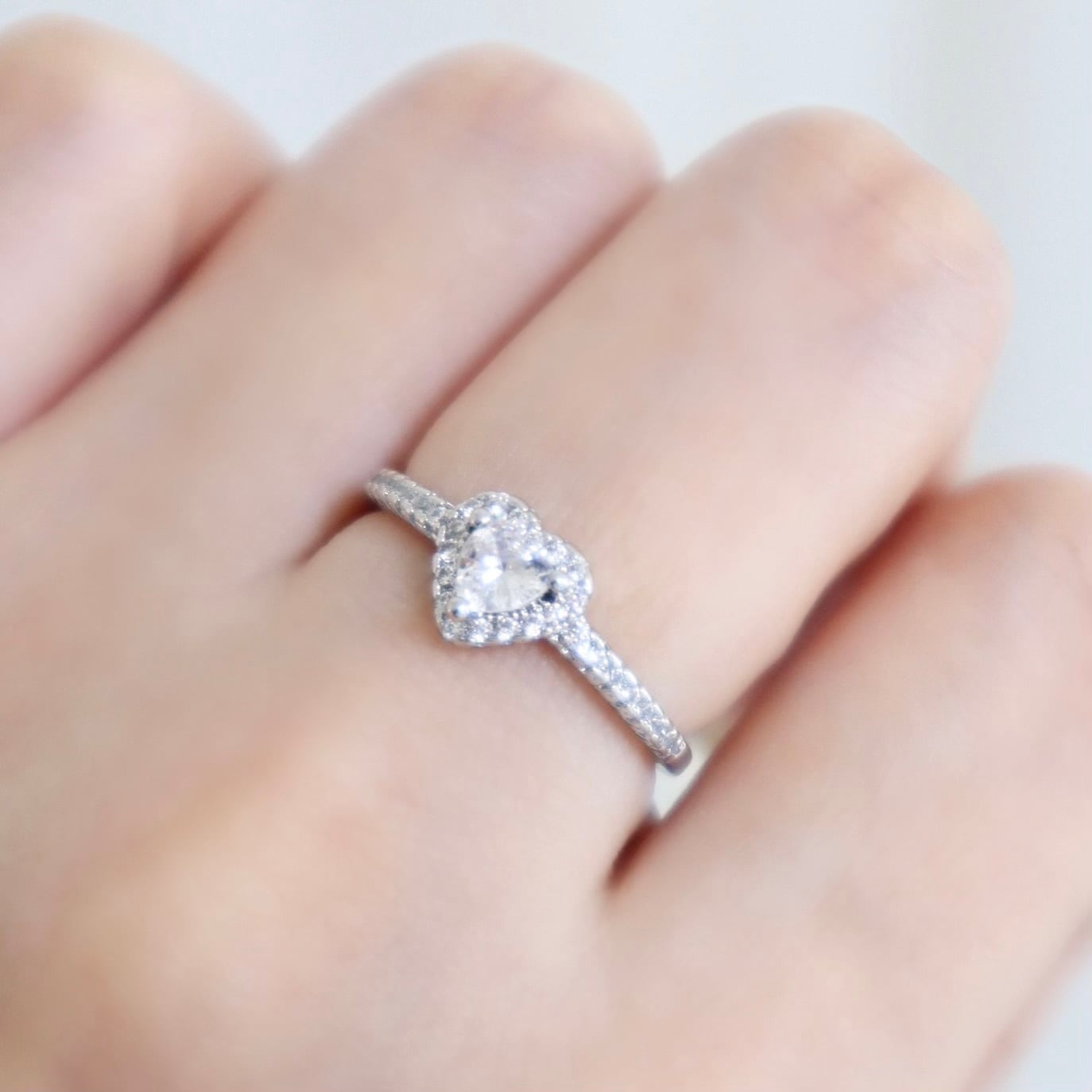 【シルバー】ジルコニアハートジュエルリング(フリーサイズ)