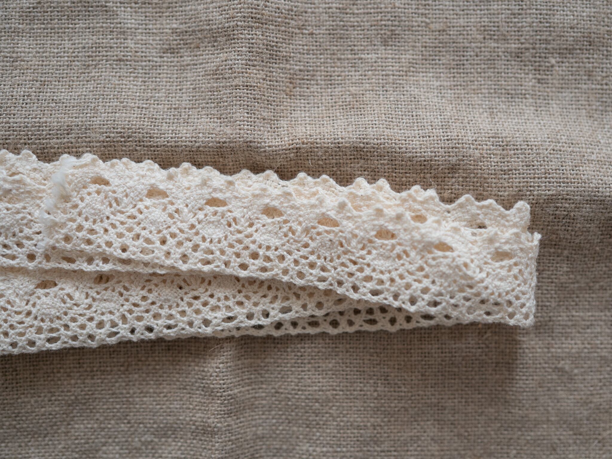 フランス アンティークレース(A)