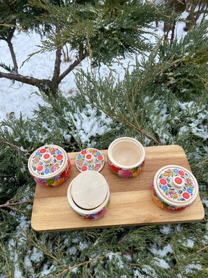 ペトリキフカ塗り　ジュエリーボックス（ホロベッツ作）