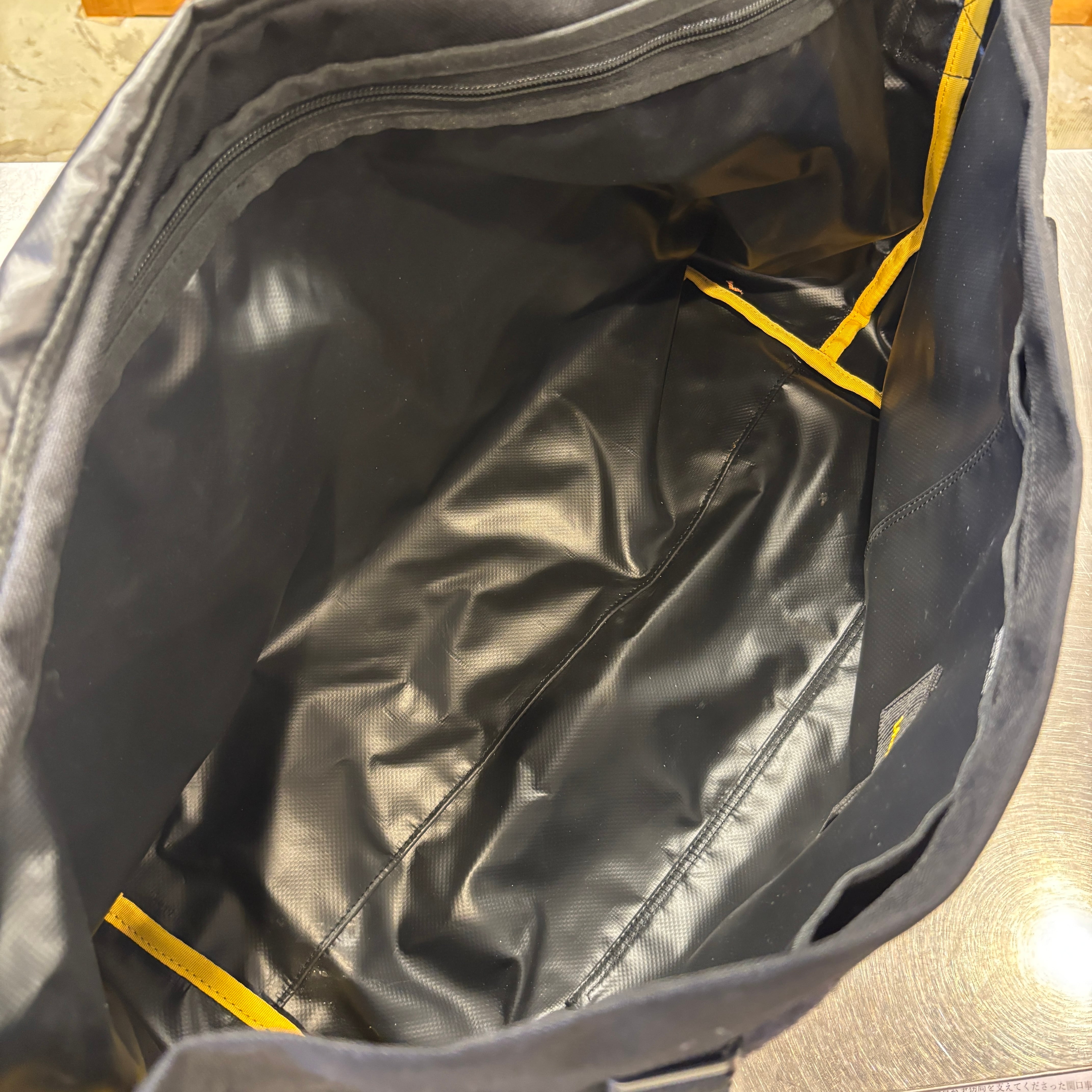 biscuithead MESSENGER BAG 吉田カバン別注 2025SS | safarionline