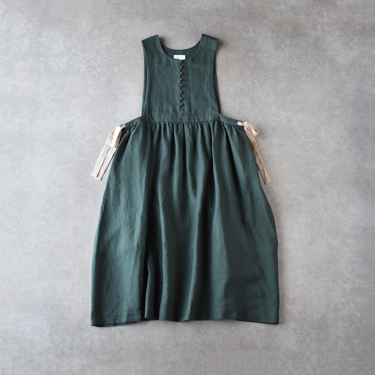 atelier naruse FORMAL ｸﾙﾐﾎﾞﾀﾝﾜﾝﾋﾟｰｽ (ﾌﾞﾗｯｸ) FO3062 | NORTHWEST SELECT