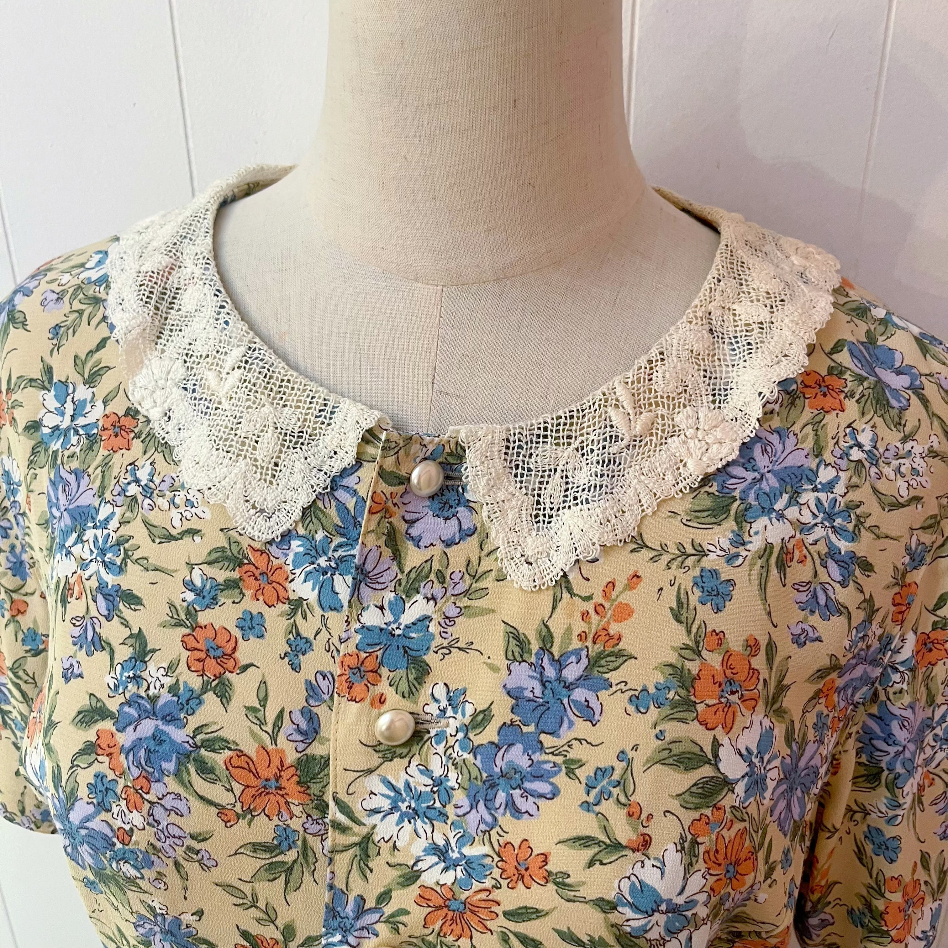 KEITH / lace collar flower one-piece