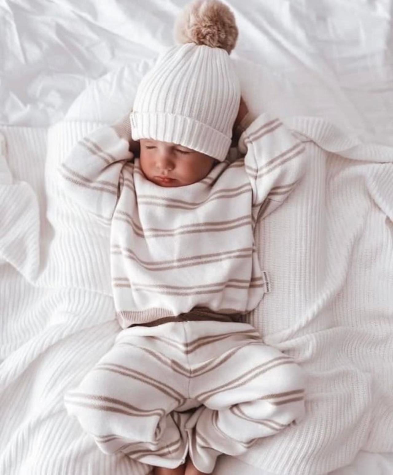 《即納》ボーダーニットセットアップ