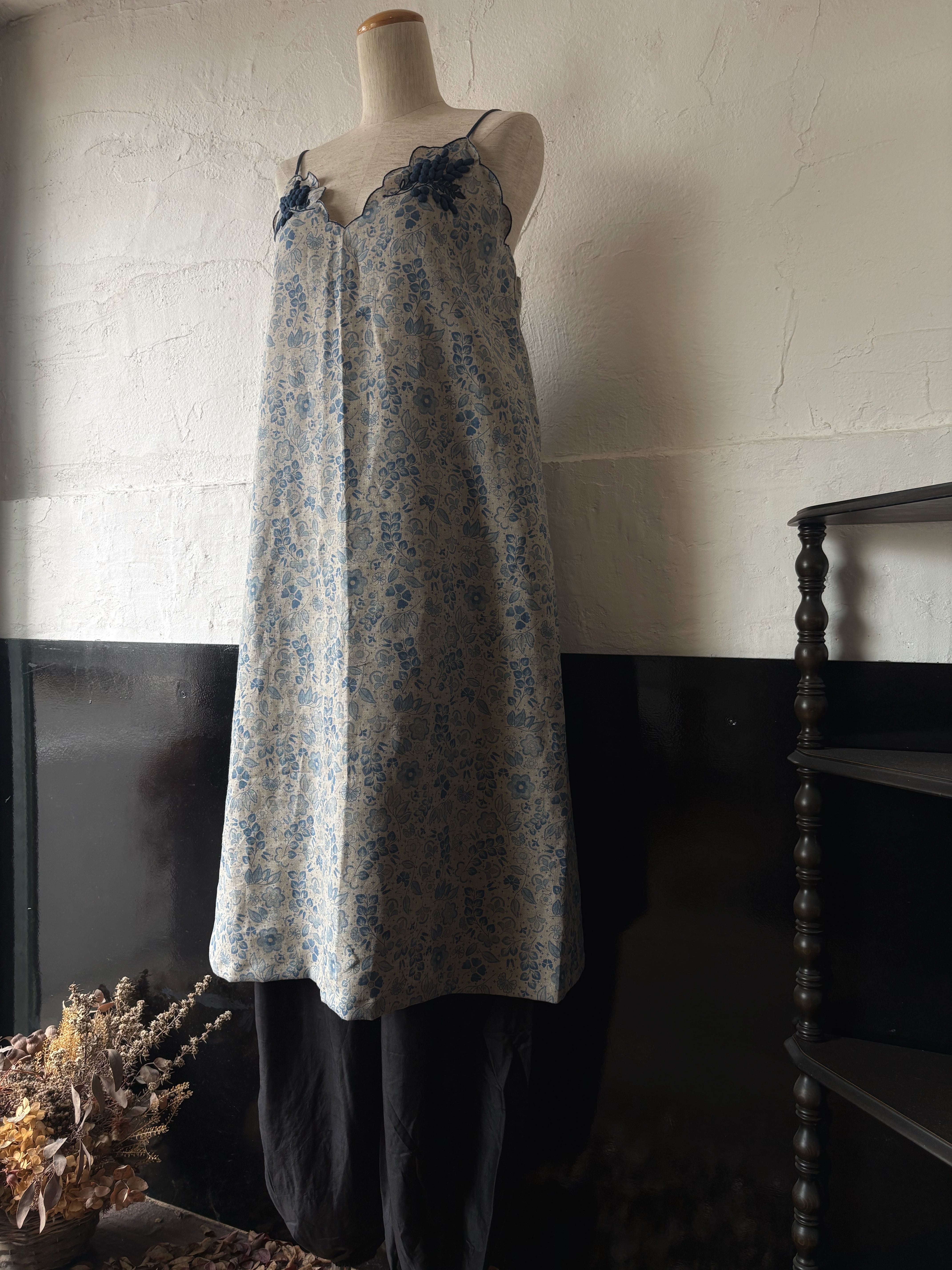 TOWAVASE Bonvoyage camisole dress blue | TALE COCOON