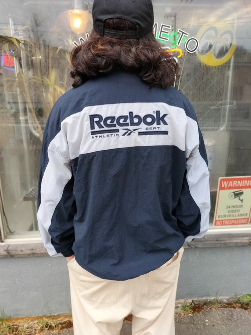 Used ナイロンジャケット◆Reebok グレー×ネイビー◆ヴィンテージ　古着　アメリカン