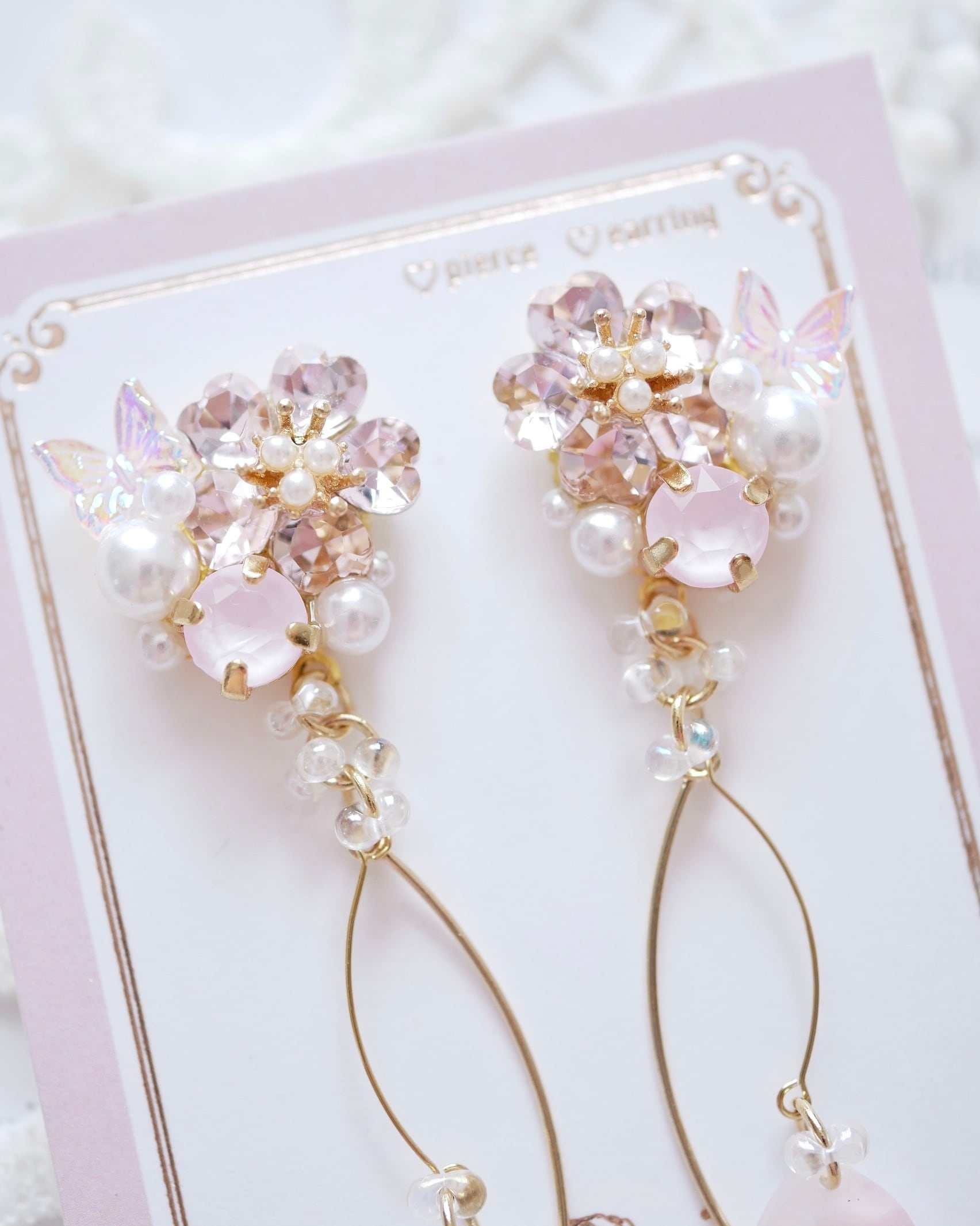 236 さくらペタルビジューロングピアス/イヤリング | Amooo