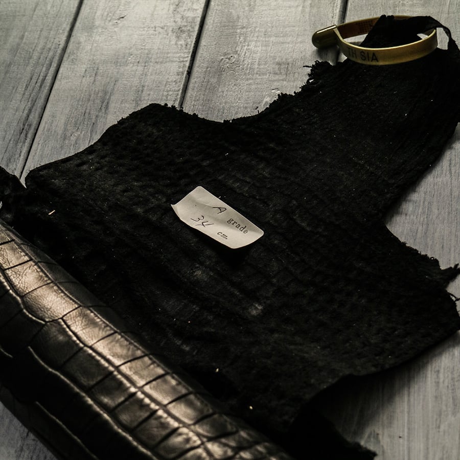 本クロコ革ブレスレット Crocodile Leather Bracelet | crambox creating