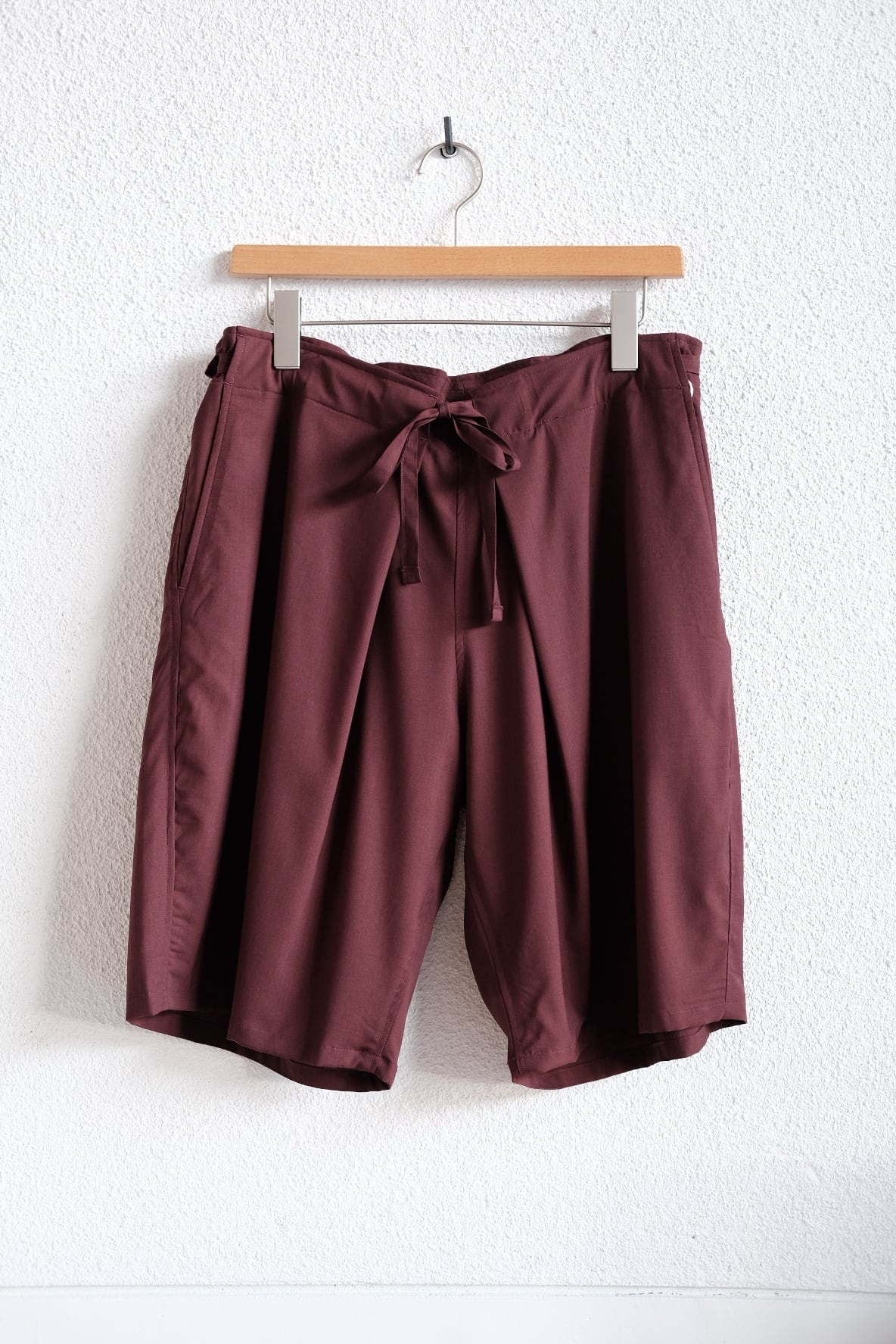 BROWN by 2-tacs | Inhigh