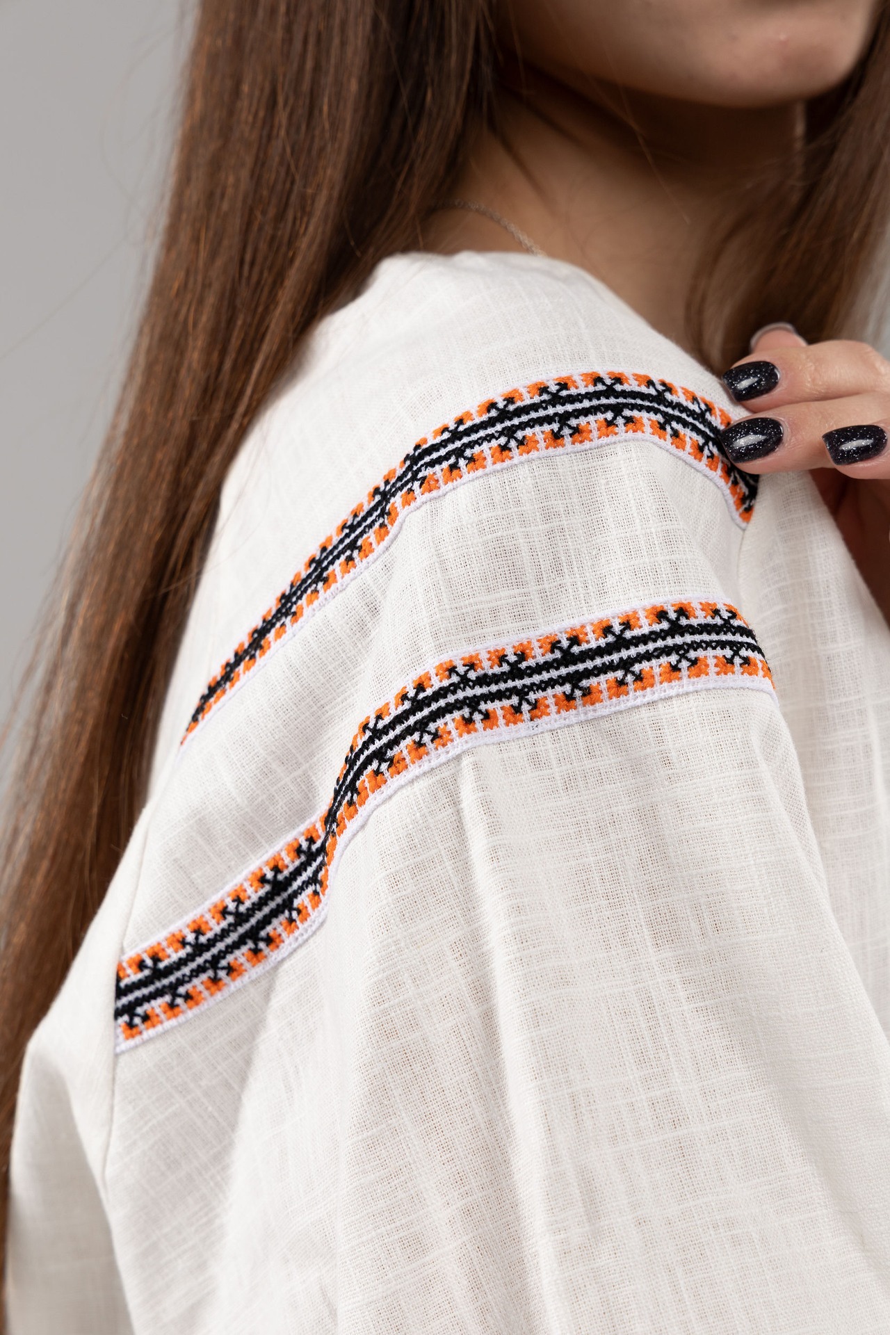 ウクライナ刺繍ヴィシヴァンカ　手刺繍　レディース・フリーサイズ - 4