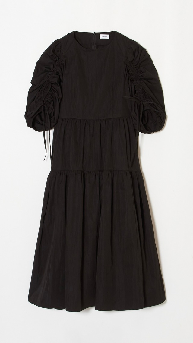 REKISAMI -ruched tiered dress- :BLACK,