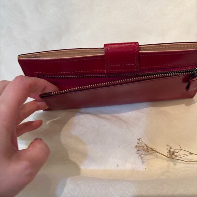 B.stuff　薄手のお財布(ディープレッド)