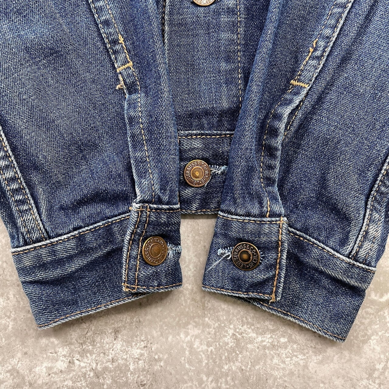 00年代 クロアチア製 Levi's ユーロリーバイス 70590-0402 デニム