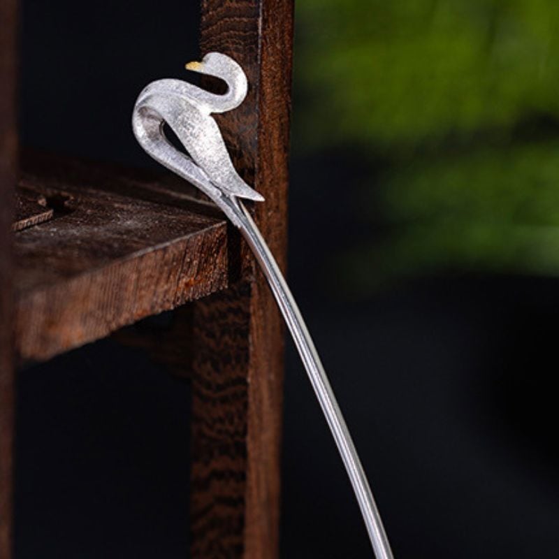 白鳥のかんざし - シンプルでありながらも華やかさを放ち K184 | Vary