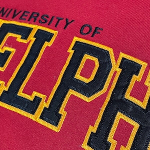 【Russell】カレッジ カナダ ゲルフ大学 University of Guelph 刺繍ロゴ パーカー スウェット フーディー hoodie L 赤 ラッセル us古着