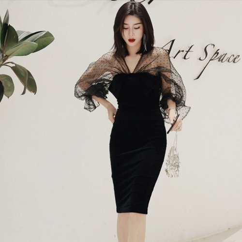 パーティードレス 結婚式 二次会 お呼ばれ パーティー 膝丈 黒 Vネック ボリュームスリーブ ドット柄 異素材ミックス タイト 大きいサイズ シースルー スリット パーティードレス 結婚式 二次会