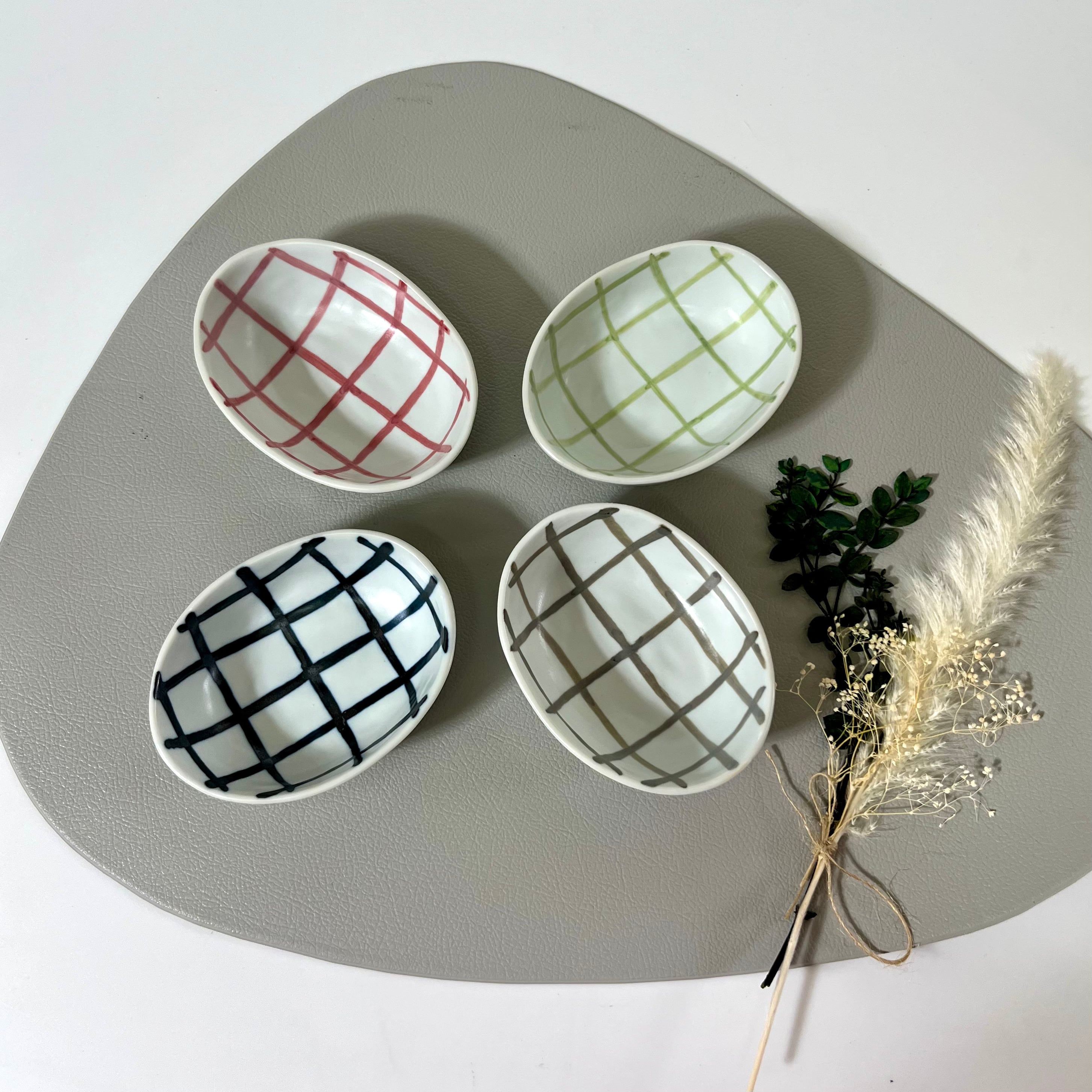 チェック オーバル小鉢