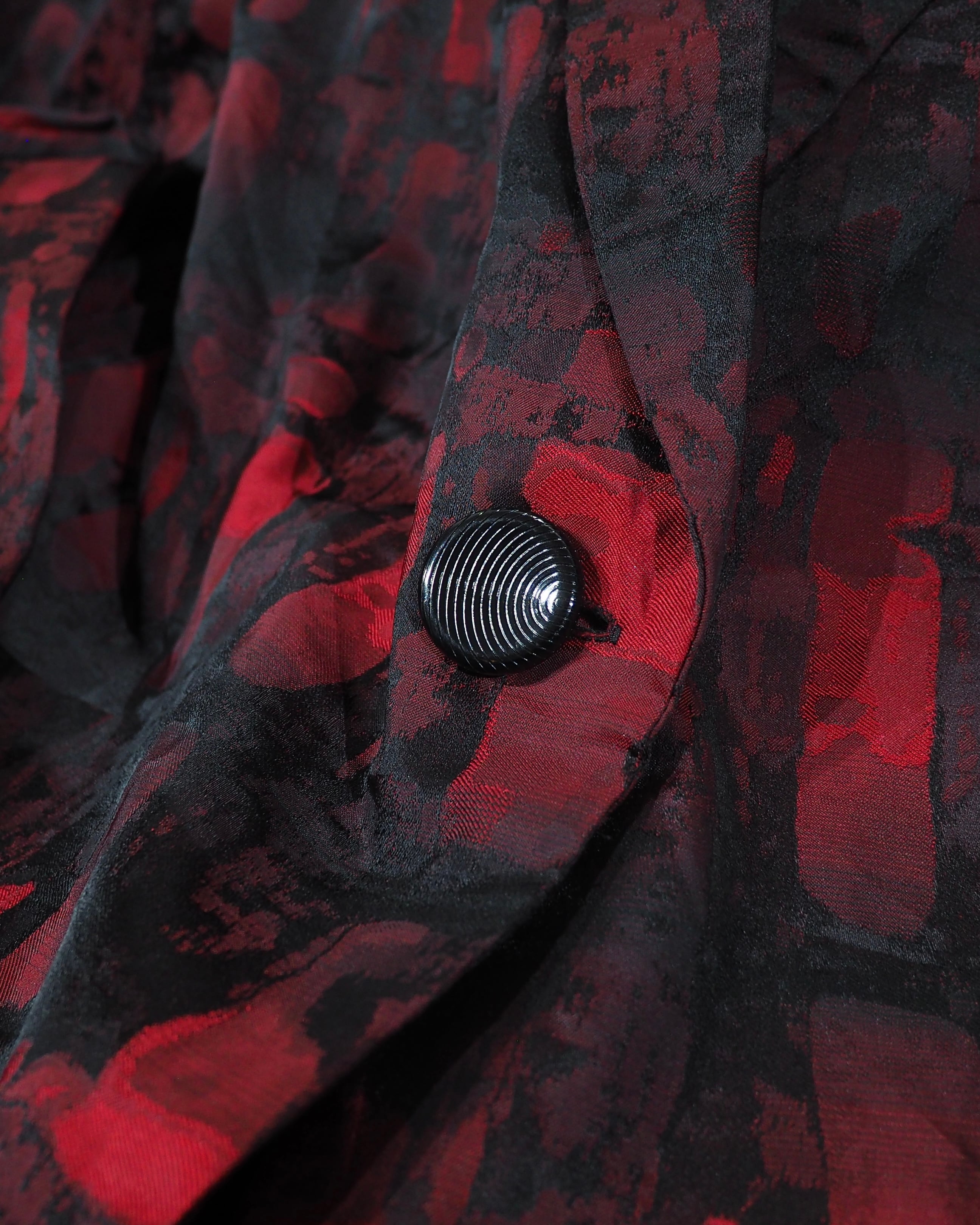 " 深紅 " Scale Embossed pattern Vintage loose Easy Tailored jacket