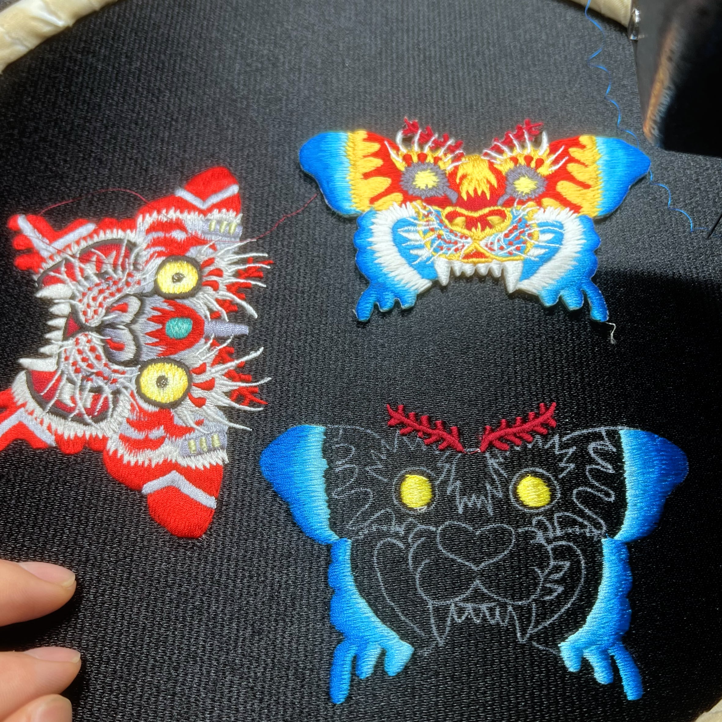 メトロン星人カラー蛾虎刺繍額【ウルトラセブン55周年記念