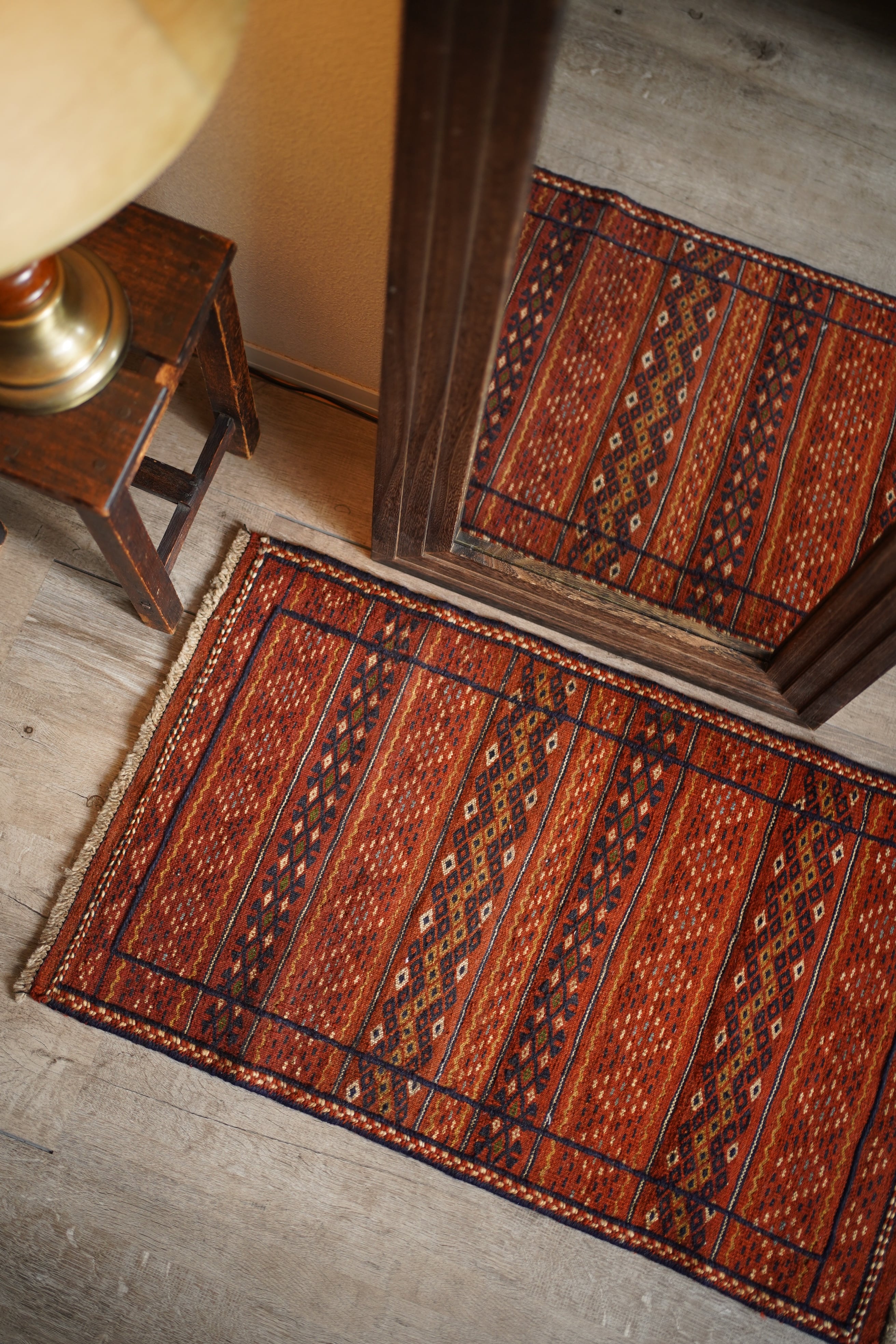 ヴィンテージラグ専門店 TIME RUG （ペルシャ絨毯・トライバルラグ）