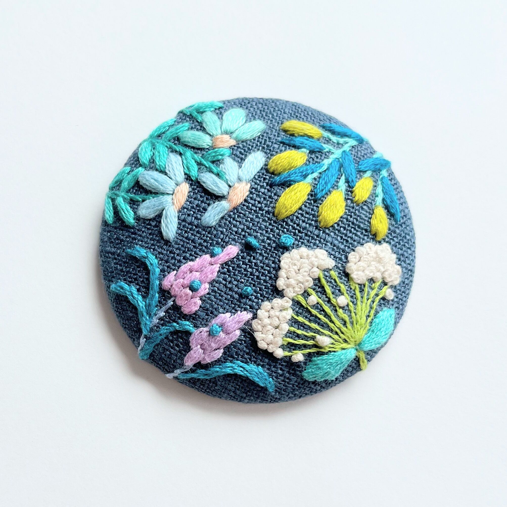 草花の刺繍ブローチ【botanical】#182 | j.couture