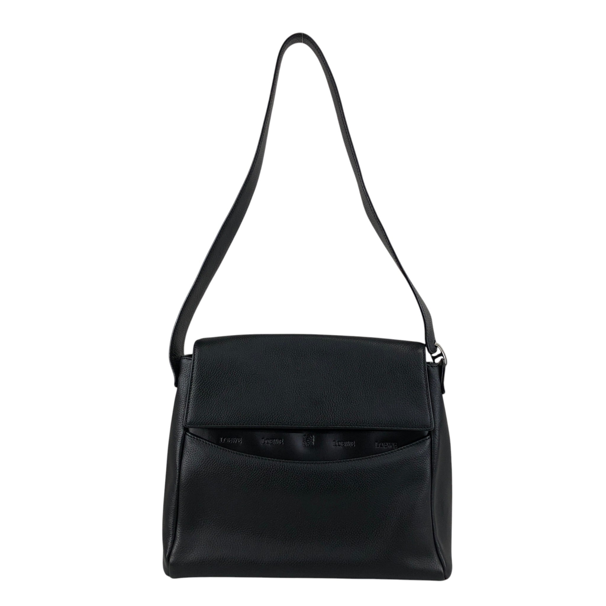 早い者勝ちです。 美品　LOEWE ブラック ショルダーバッグ 中古 ロエベ 斜め掛け ショルダーバッグ レディース ブランド LOEWE