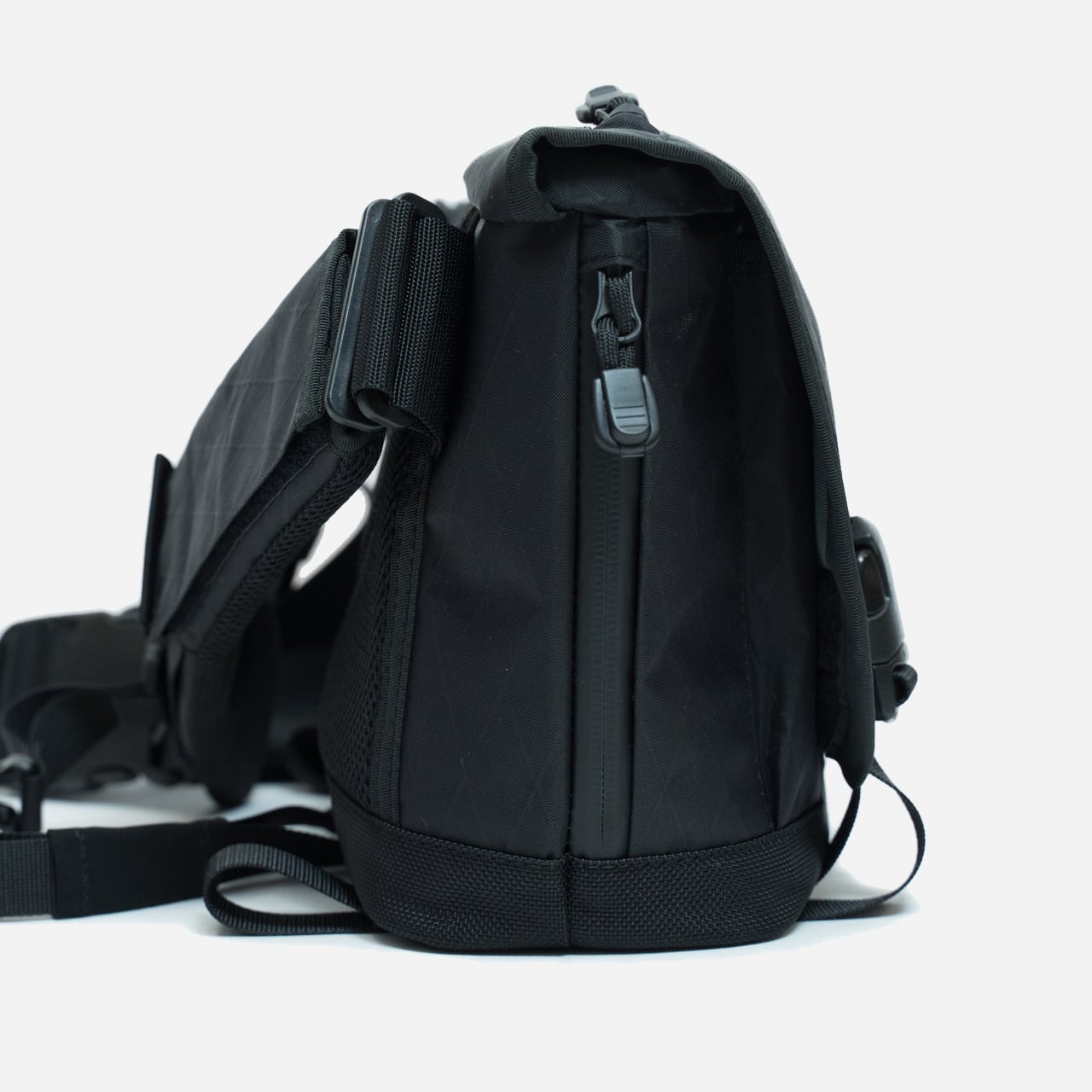 メッセンジャー カメラバッグ B / X-Pac / 軽量 / 耐水 / Messenger