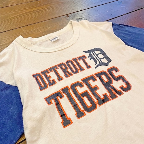 80s  DETROIT  TIGERS Ink & Rubber  Print Baseball  T-Shirt