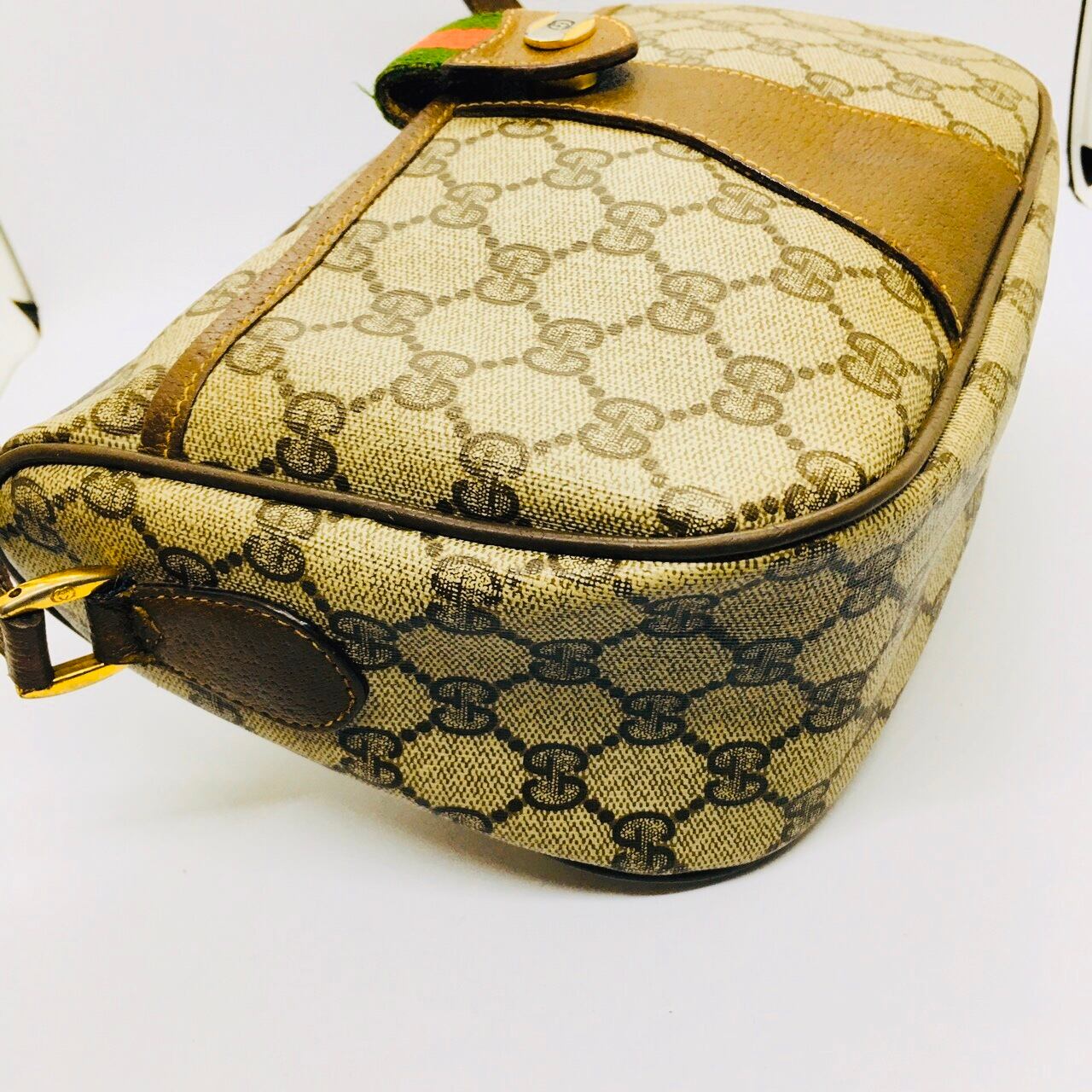 極美品 オールドグッチ シェリーライン ショルダーバッグ 斜めがけ