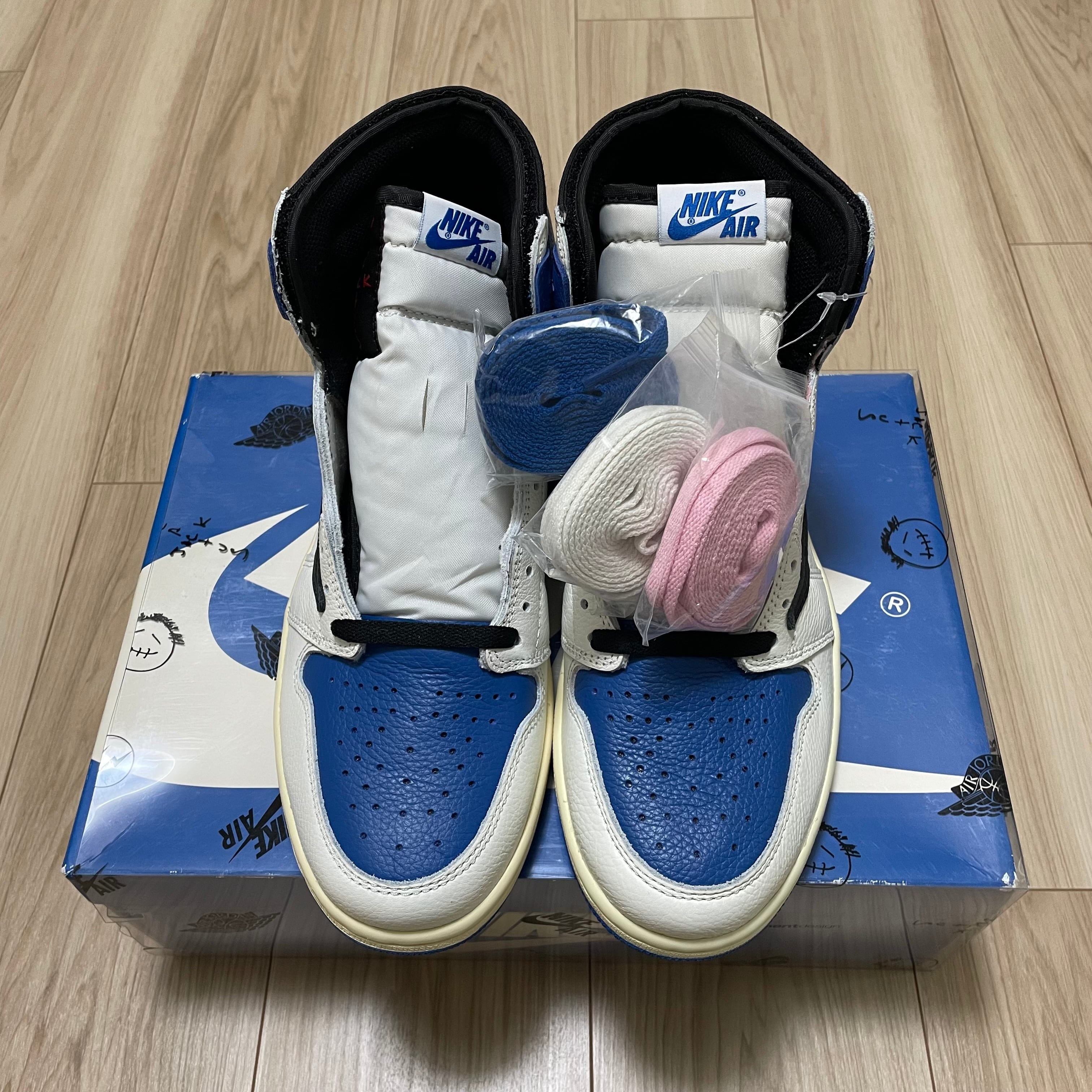 TRAVIS SCOTT FRAGMENT AIR JORDAN 1 RETRO HIGH OG SP MILITARY BLUE
