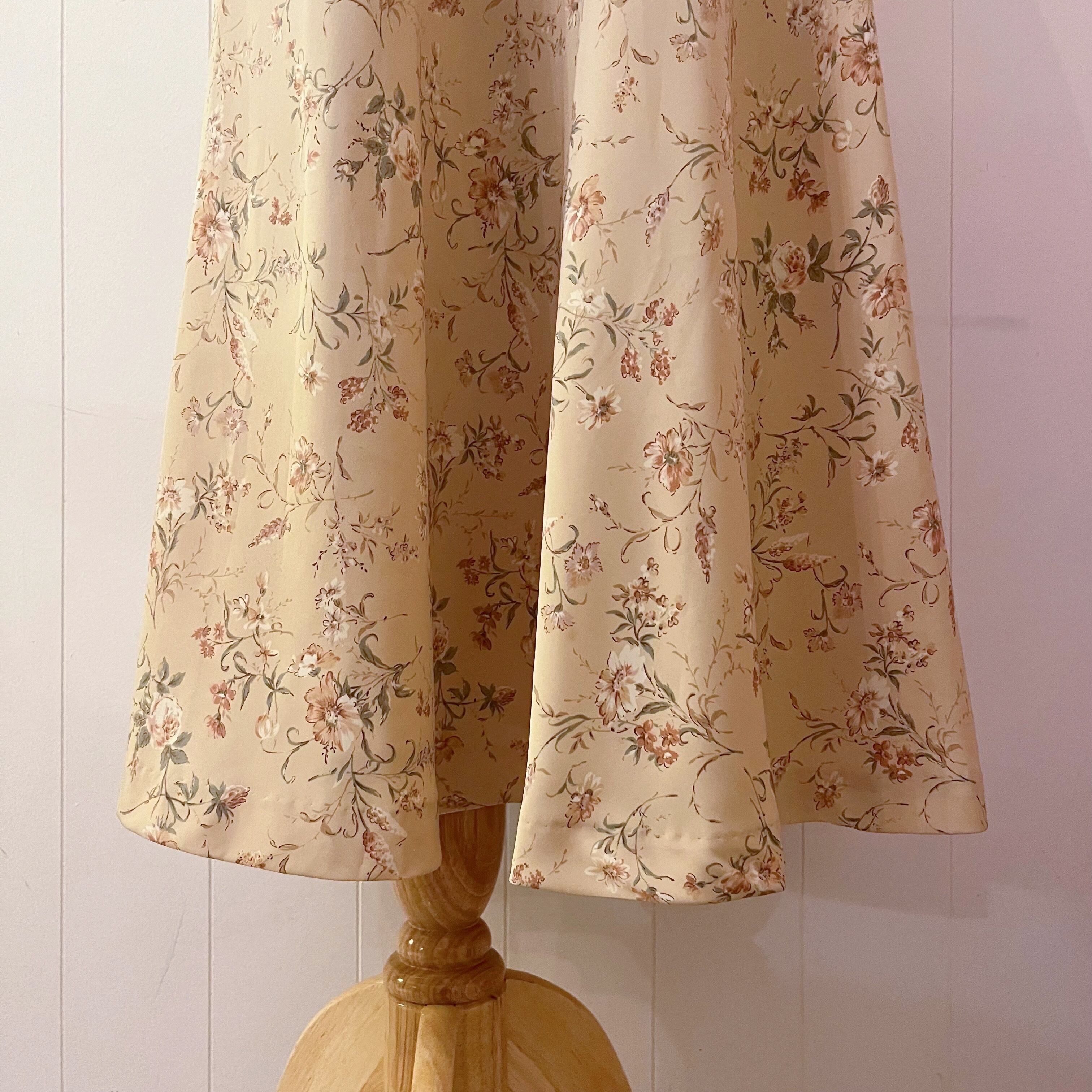 cream beige flower belt flare skirt