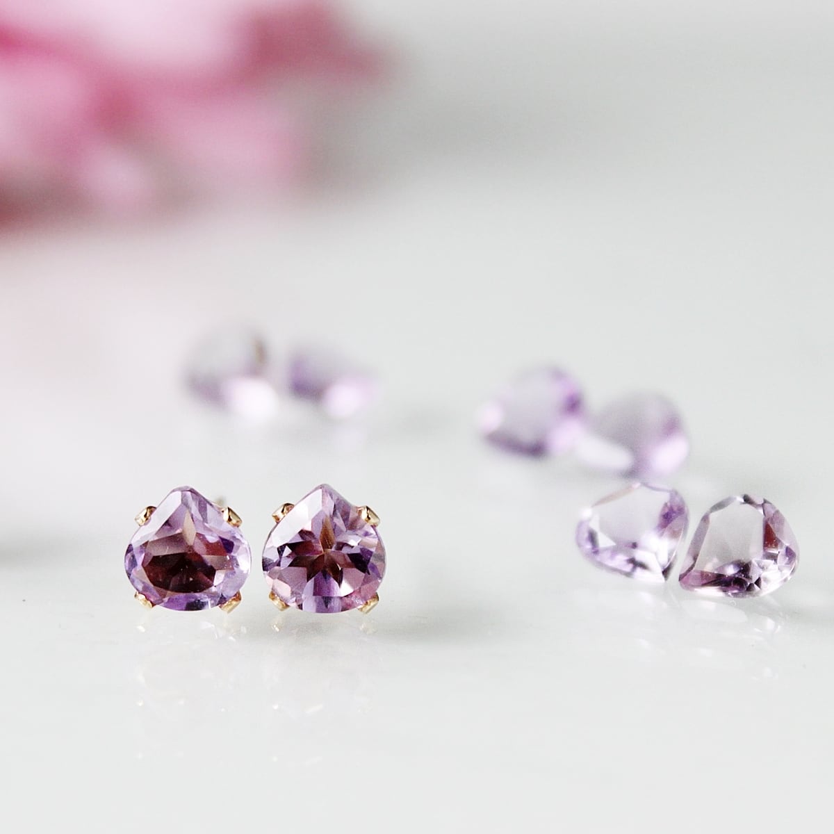 大粒ピンクアメジストの花びらピアス【アジサイ】6mm 14Kgf | Bear's