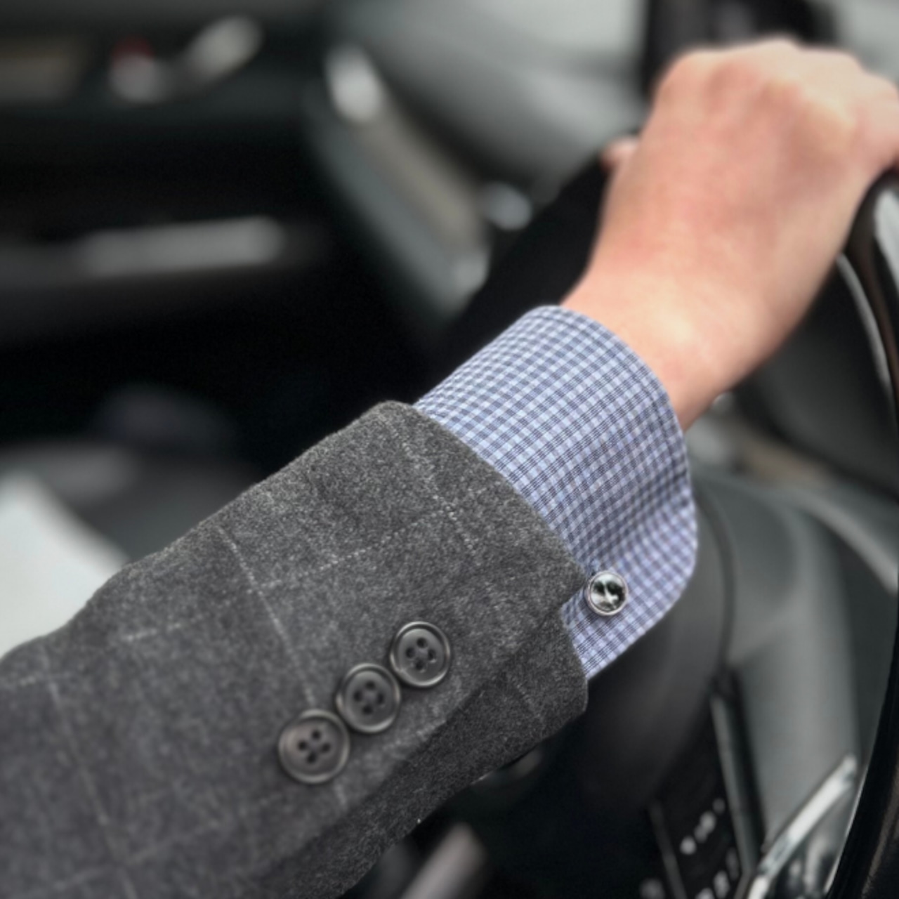 タイル カフス 結晶